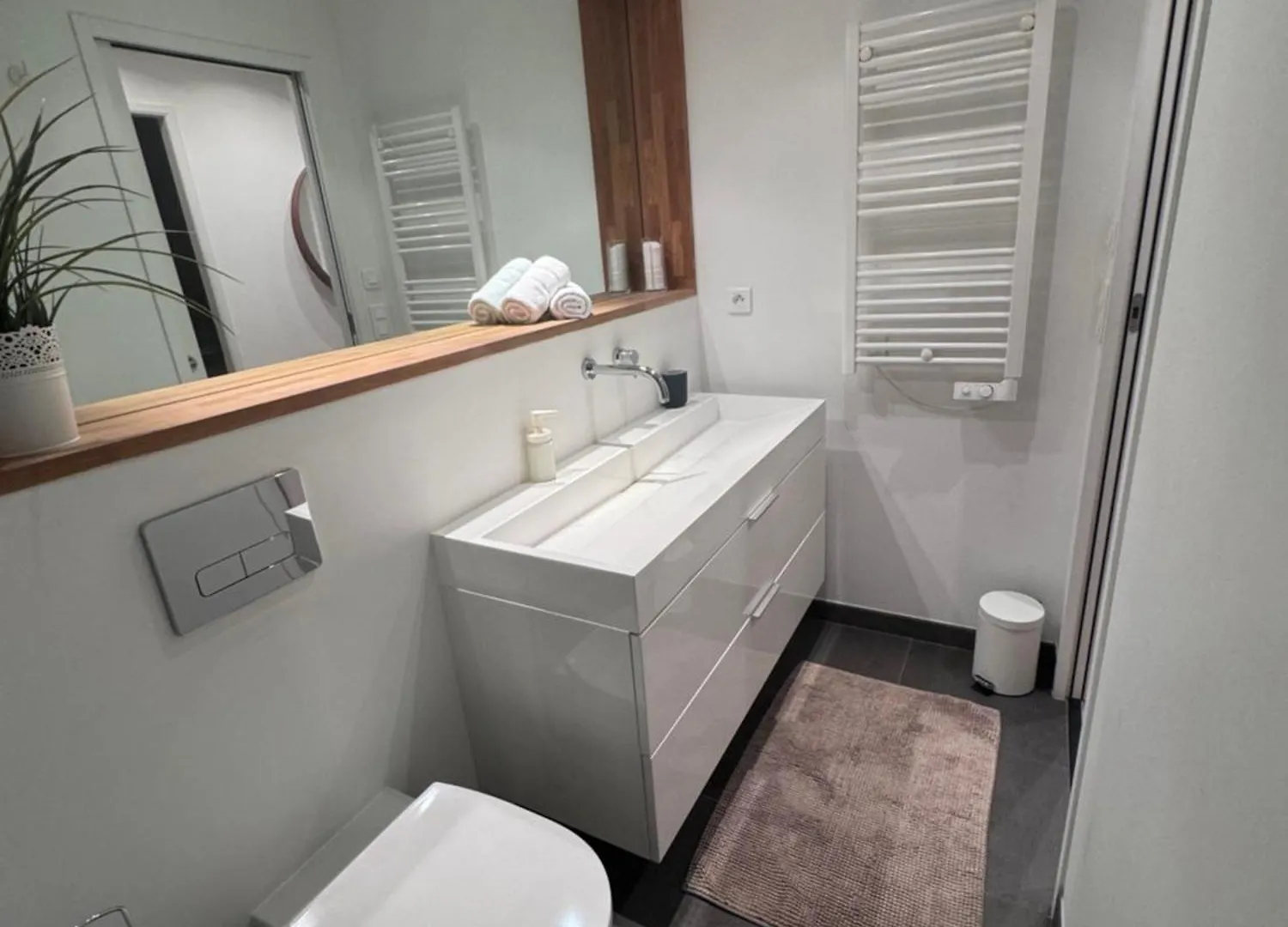 Vieil Antibes Apartment With Ac 320M From Beach France